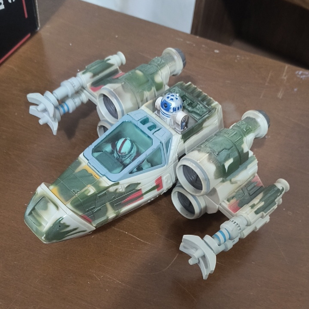 Star Wars X-Wing Fighter Toy